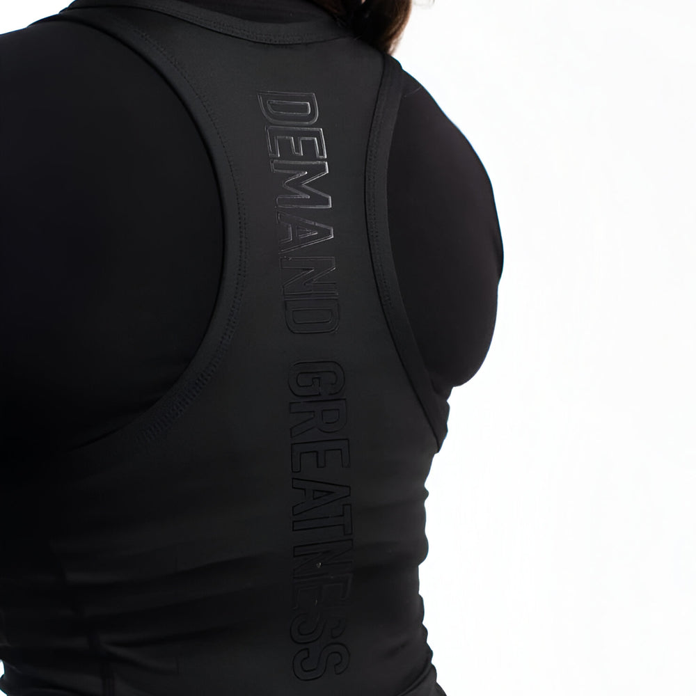 
                      
                        LUNO WOMEN'S SINGLET - STEALTH
                      
                    
