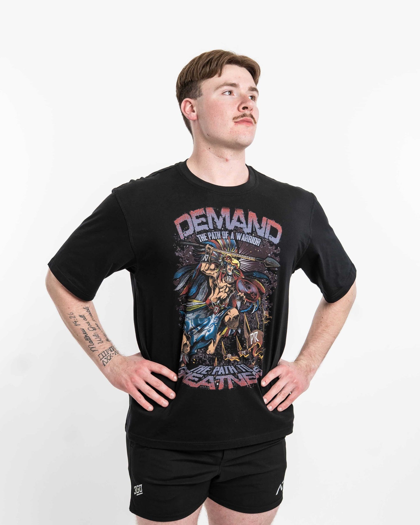 Camiseta guerrero Azteca A7 estilo oversize, arte simbólico y motivacional