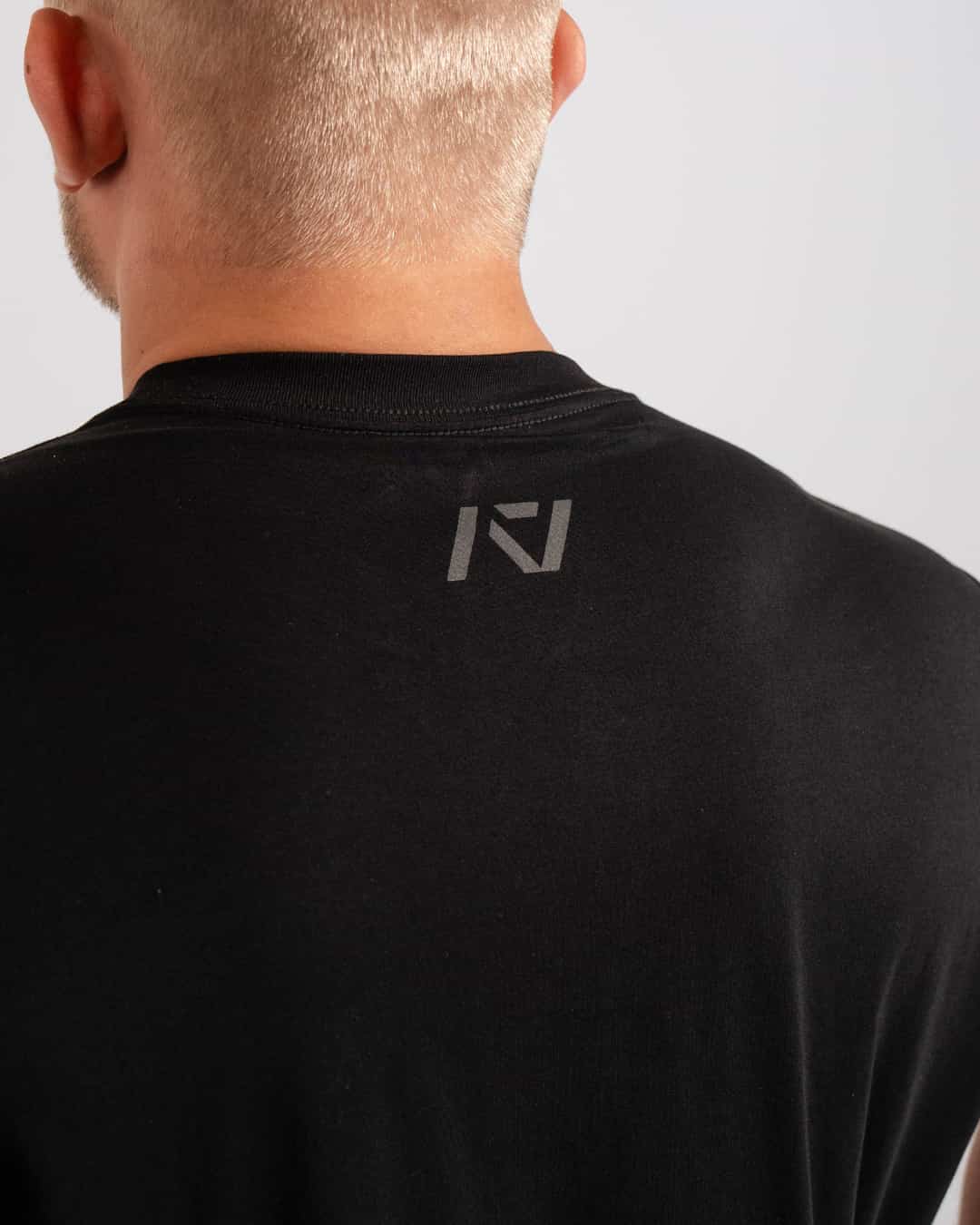 Playera para competencia de powerlifting negra A7