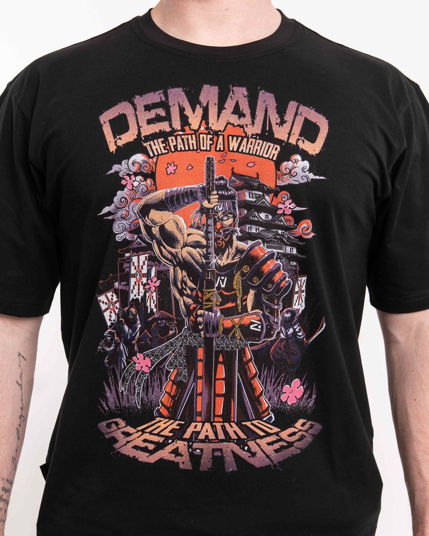 Camiseta A7 Samurai Warrior oversize unisex con diseño de espada y armadura