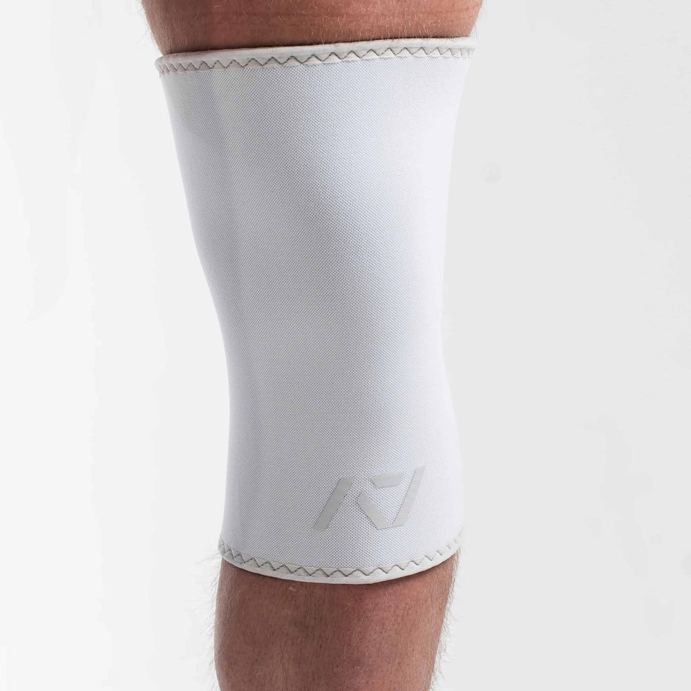 
                      
                        HOURGLASS KNEE SLEEVES - POLAR
                      
                    